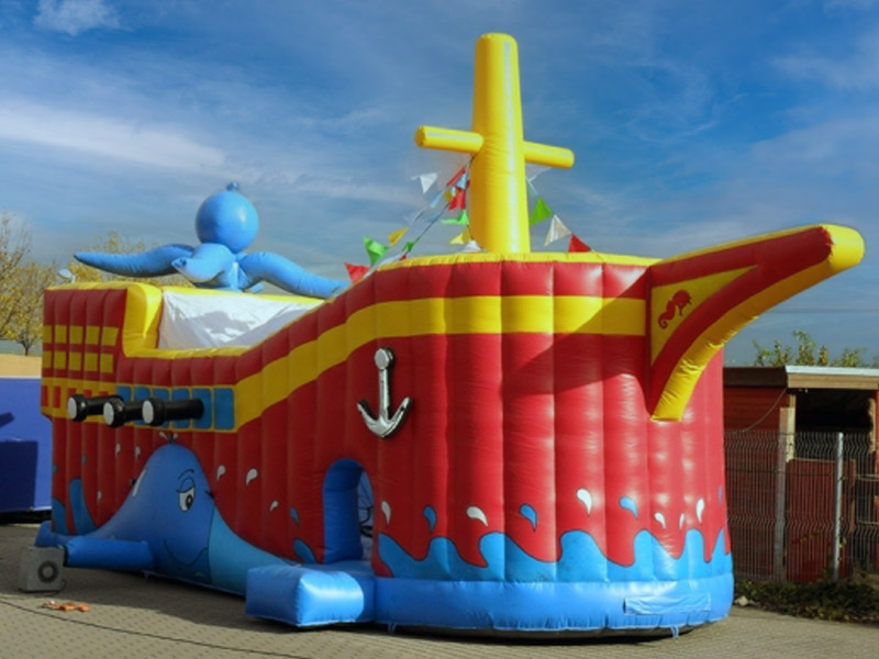 Riesen Oktopus Piratenschiff Riesen Oktopus Piratenschiff