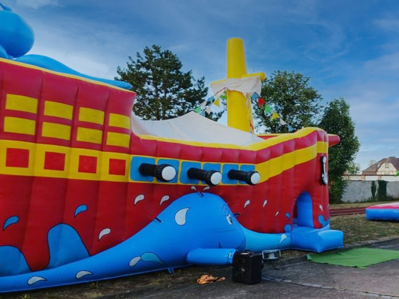 Riesen Oktopus Piratenschiff