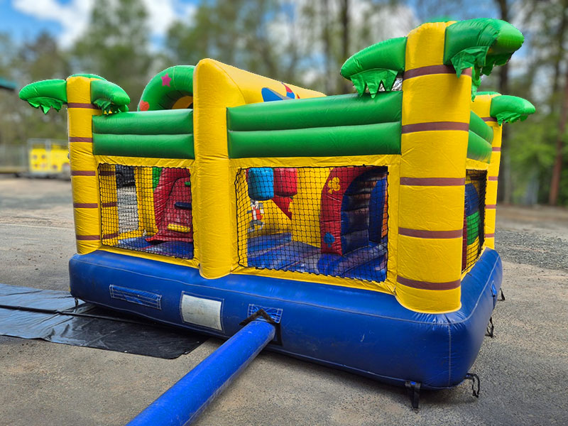 Hüpfburg Multiplay Tiger mit Rutsche